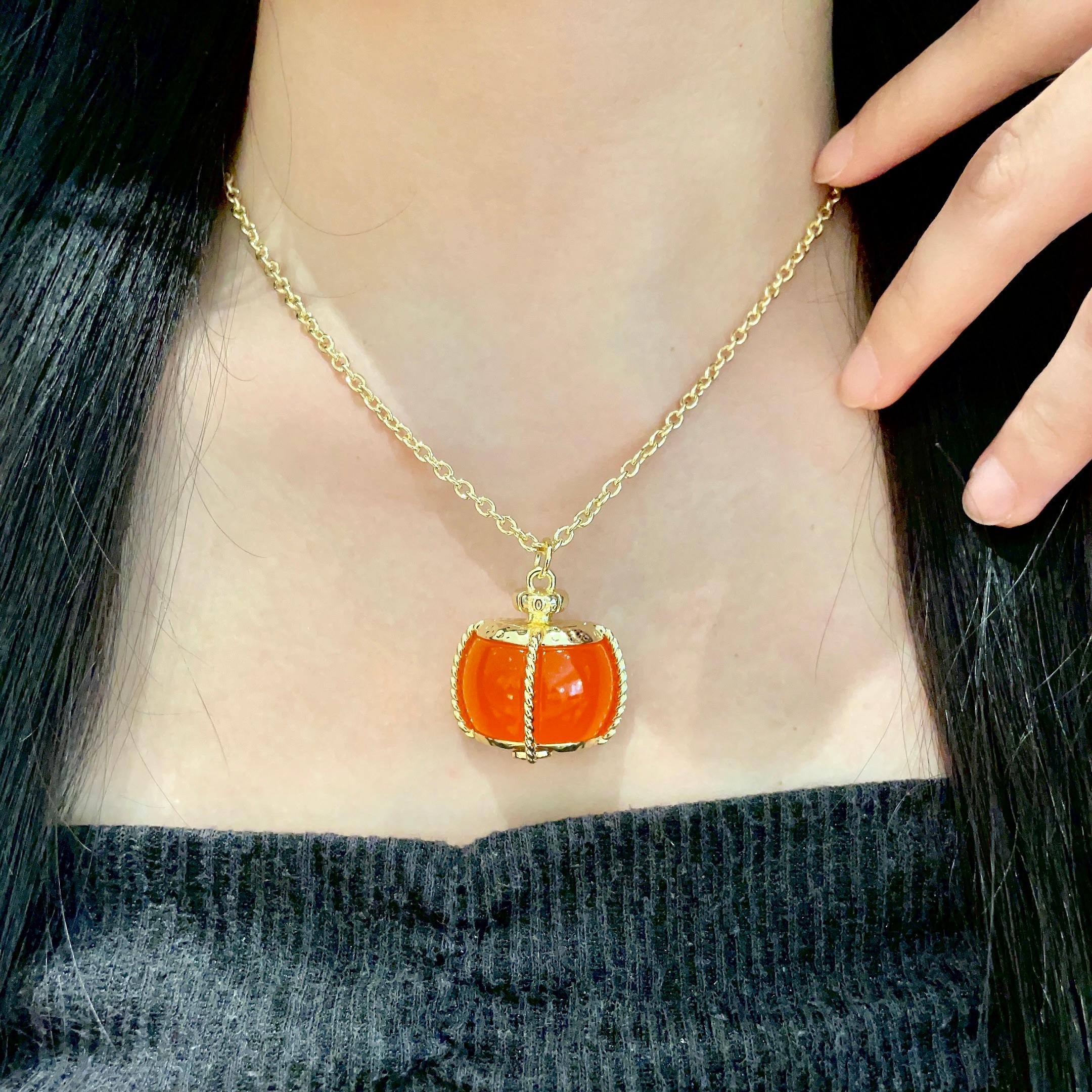 TOP CHANEL Necklace - Gold