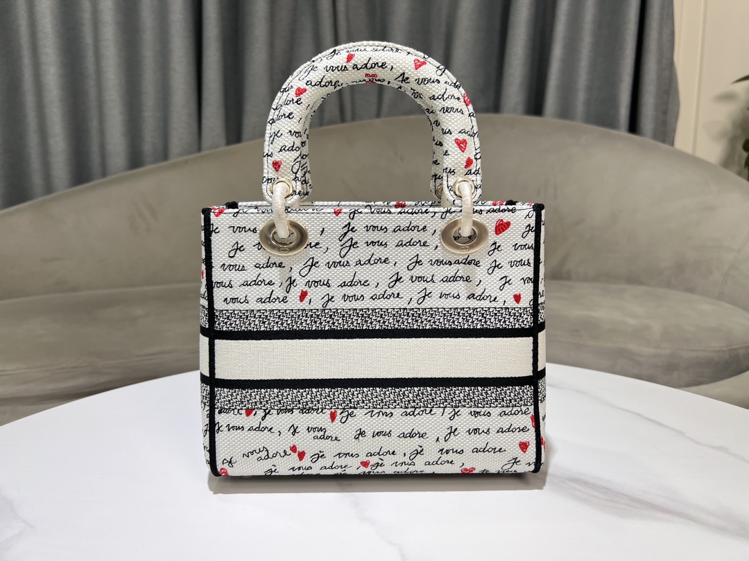TOP Christian Dior Dioramour Lady Dior Bag  24 x 21 x 12 CM