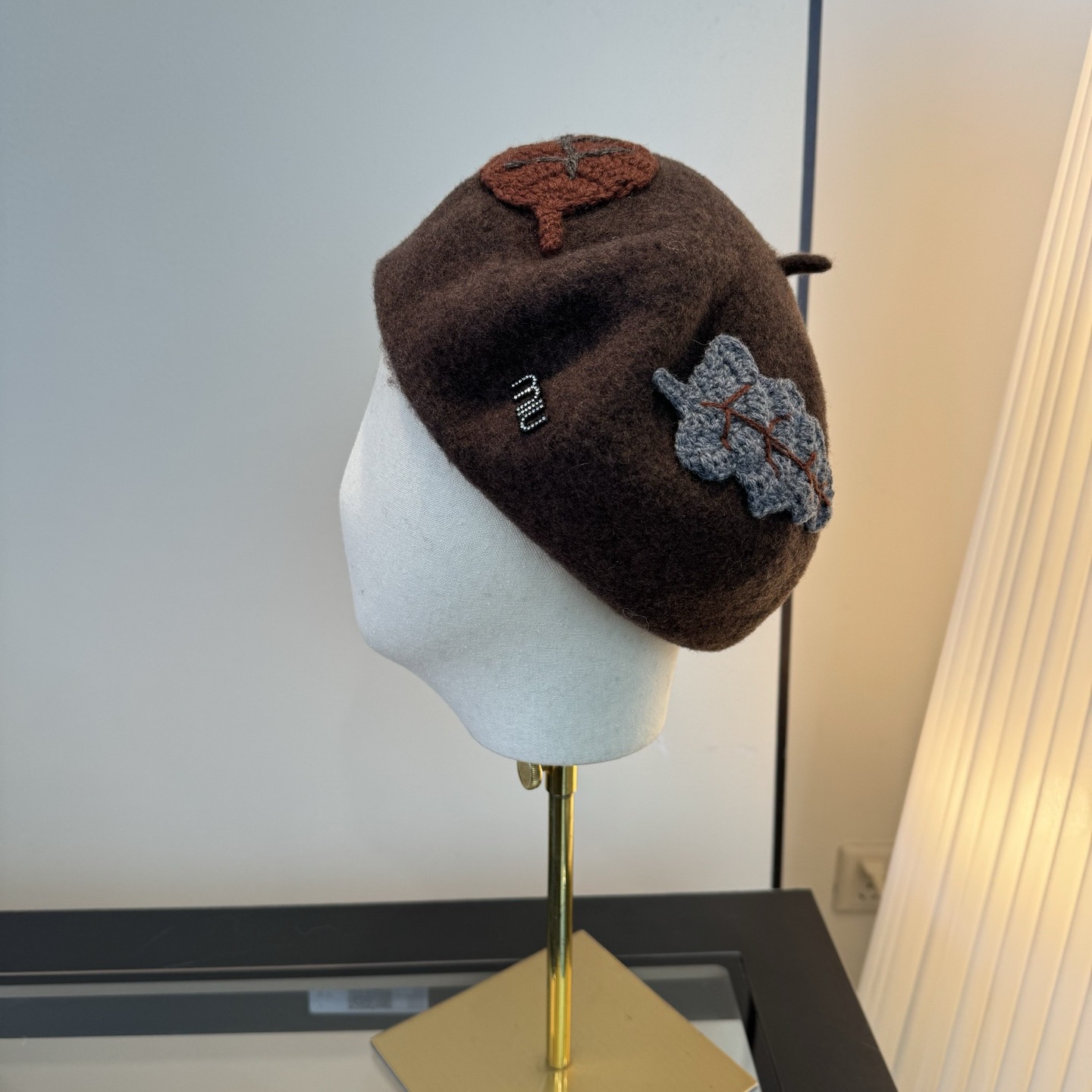 TOP Miu Miu Beret Hat - Brown