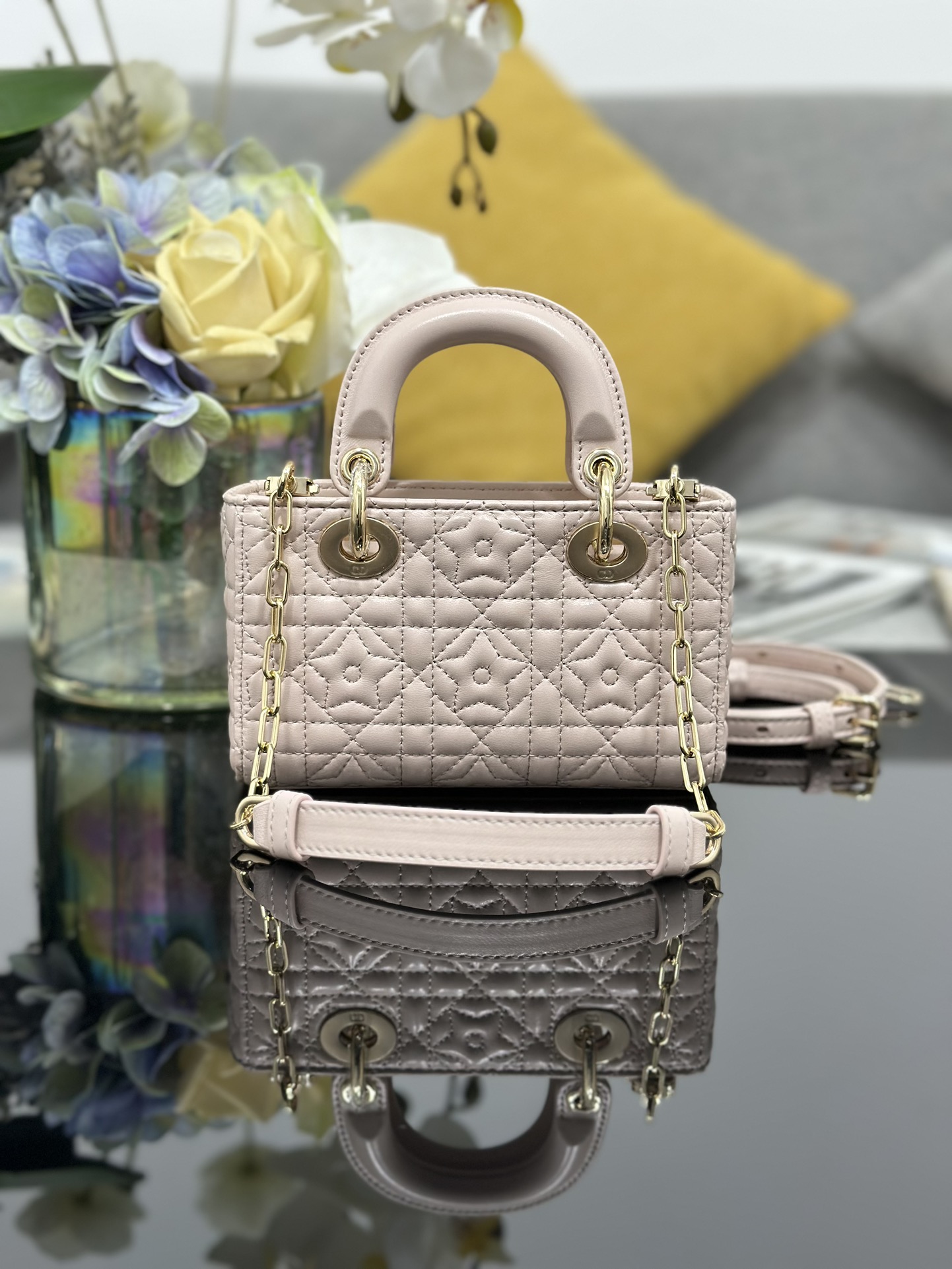 TOP Christian Dior Soft Lambskin Lucky Star Lady D-Joy Bag 16 x 9 x 5 cm - Pink&GHW