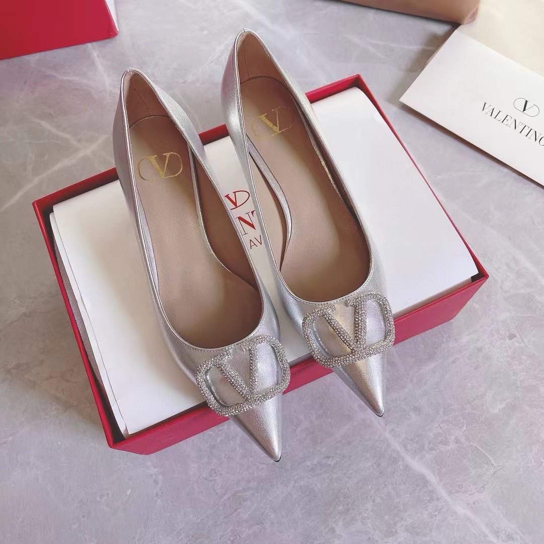 TOP VALENTINO Crystal Diamond Buckle High Heels