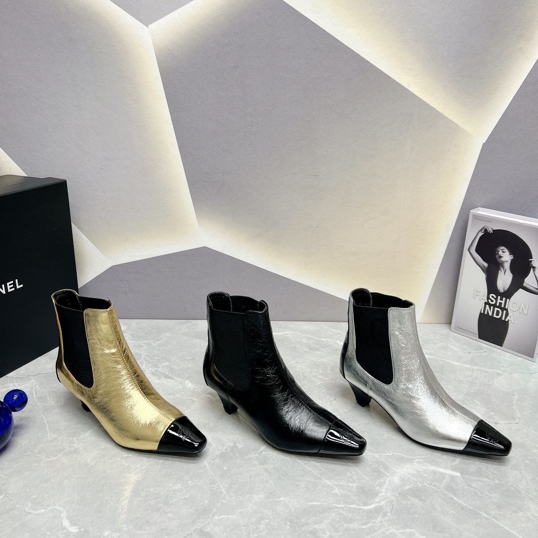 TOP CHANEL Square Toe Elasticated Short Boots - 3 Colors