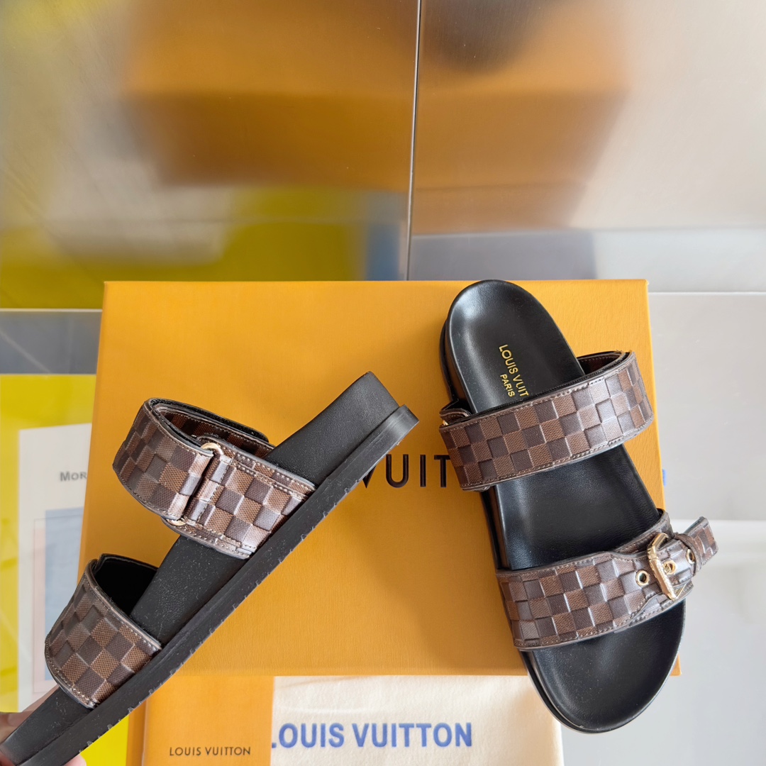 TOP Louis Vuitton LV Bom Dia Comfort Monogram Slippers - 3 Color