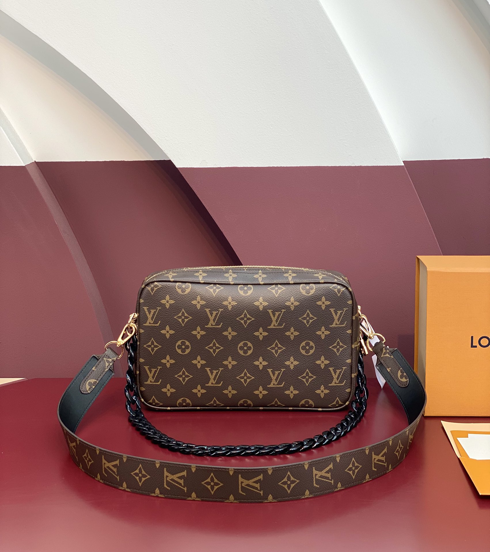 TOP Louis Vuitton LV  Bag 27x18x9cm- Brown