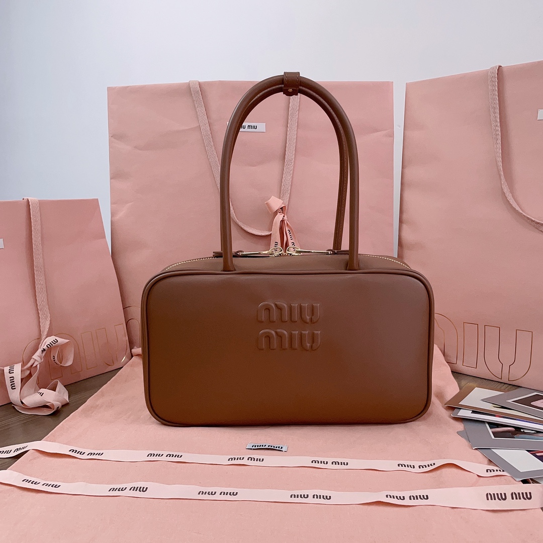 TOP Miu Miu Briefcase Calfskin 29x17x9cm - 2 Color