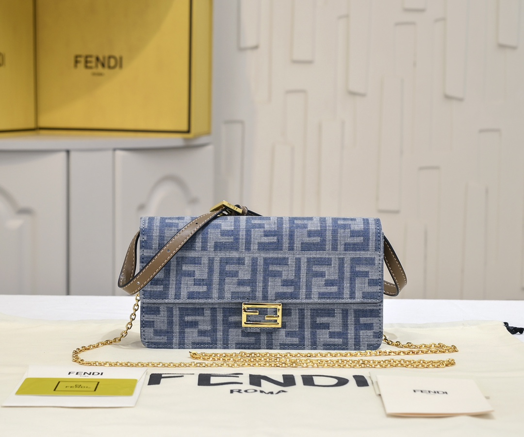 TOP FENDI FF Baguette Bag 21x5x11.5cm - Denim