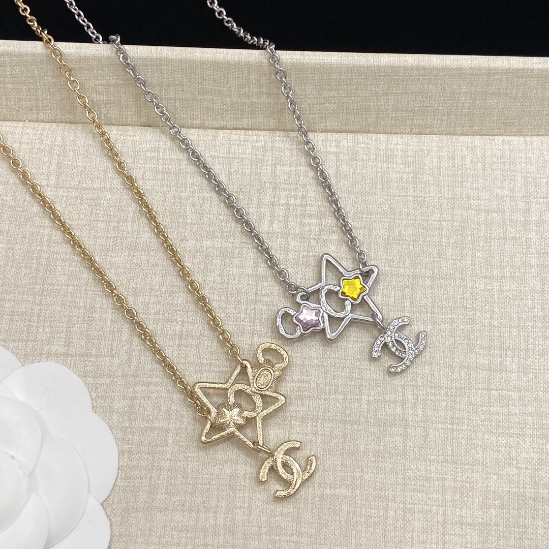 TOP CHANEL Necklace - 2 Colors