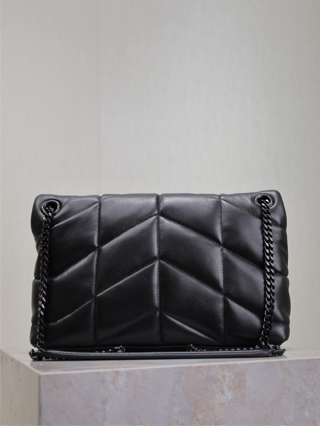 TOP Yves Saint Laurent YSL Lou Lou Puffer Small Leather - Black