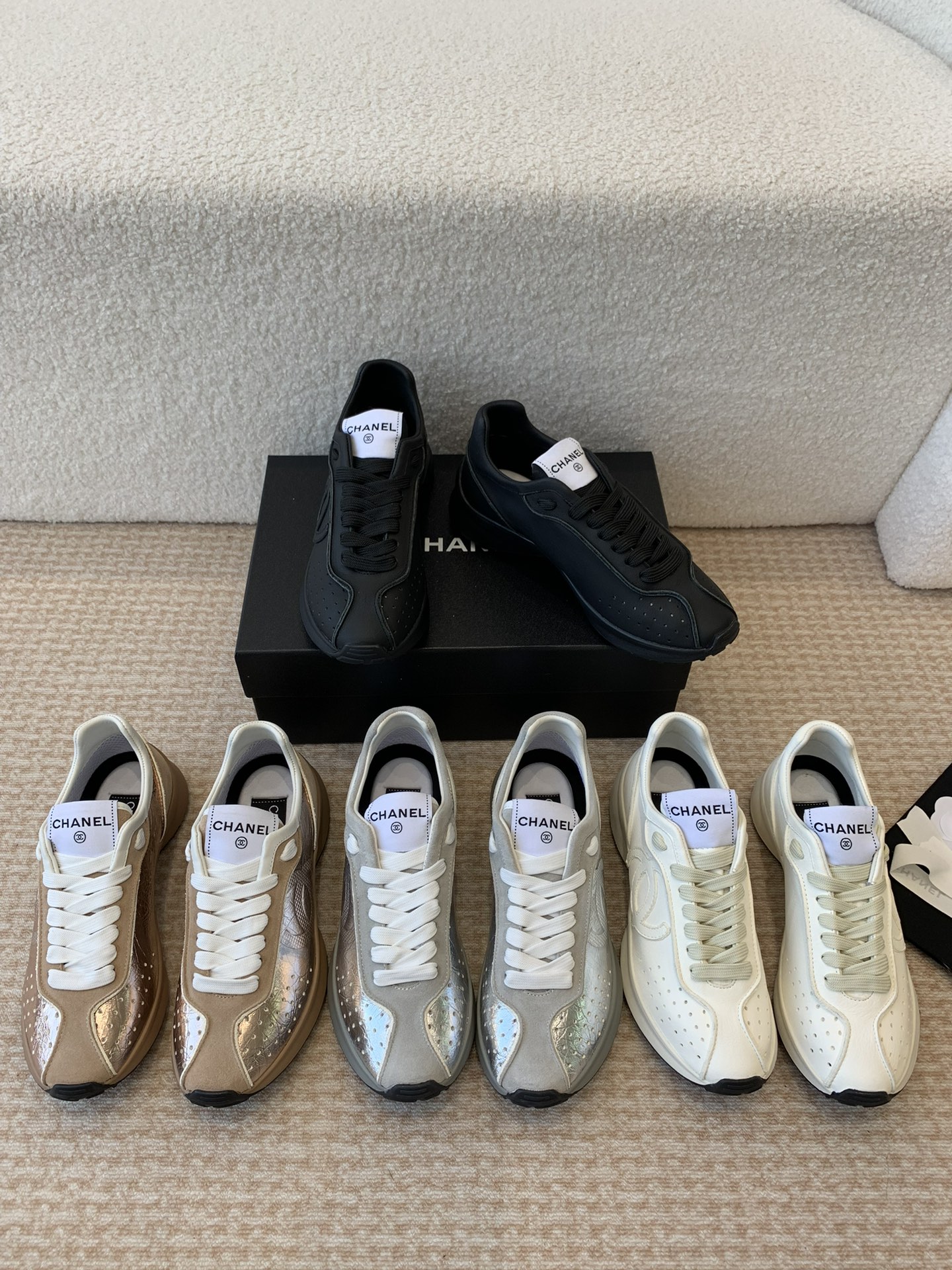 TOP CHANEL CC  25C Sneakers - 4 Color