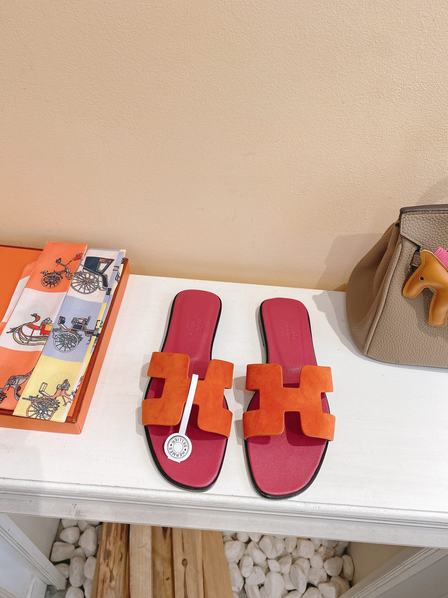 TOP HERMES Oran Swift Calfskin Sandals - 7 Color