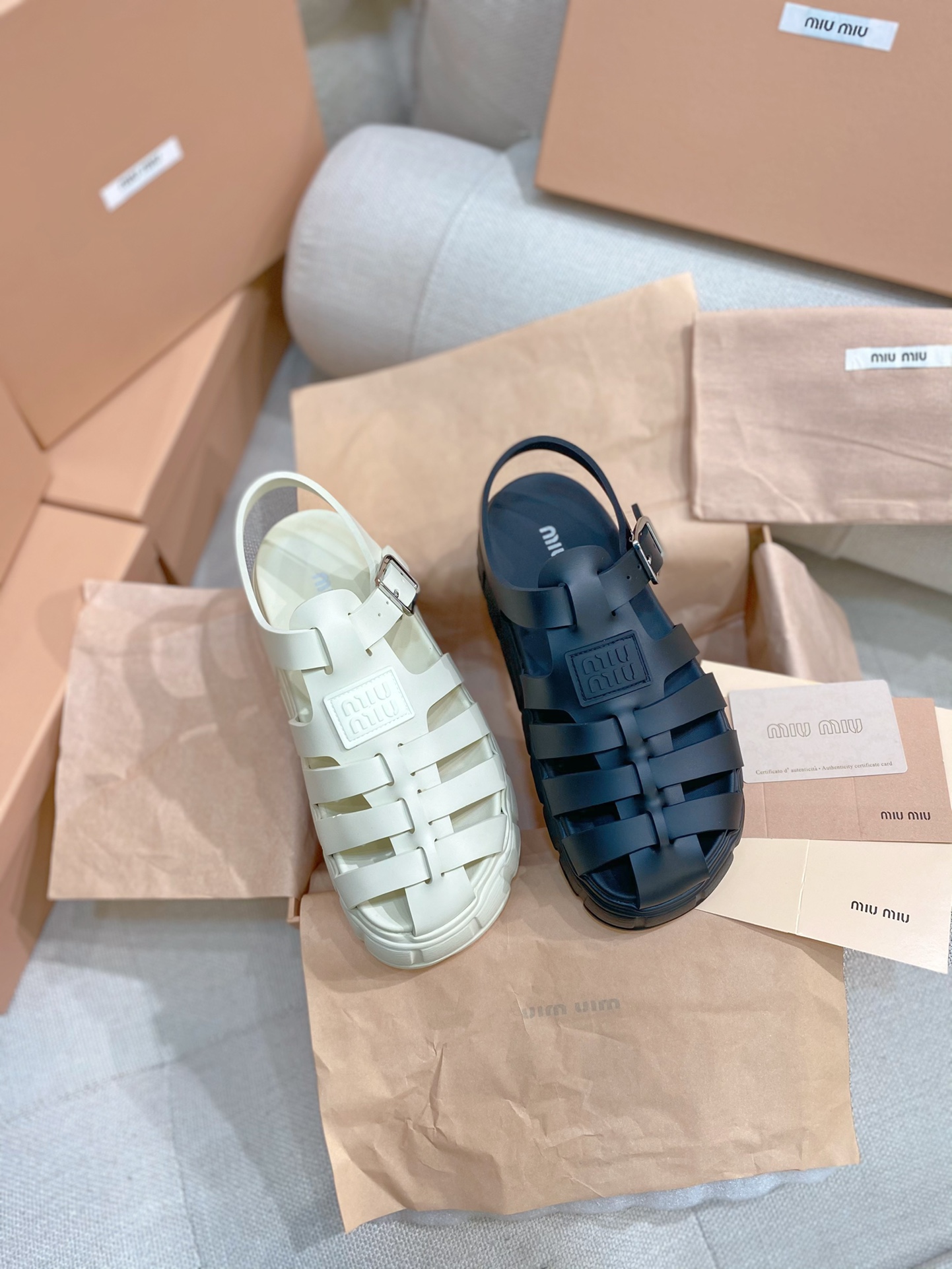 TOP Miu Miu Calfskin Sandals - 2 Colors