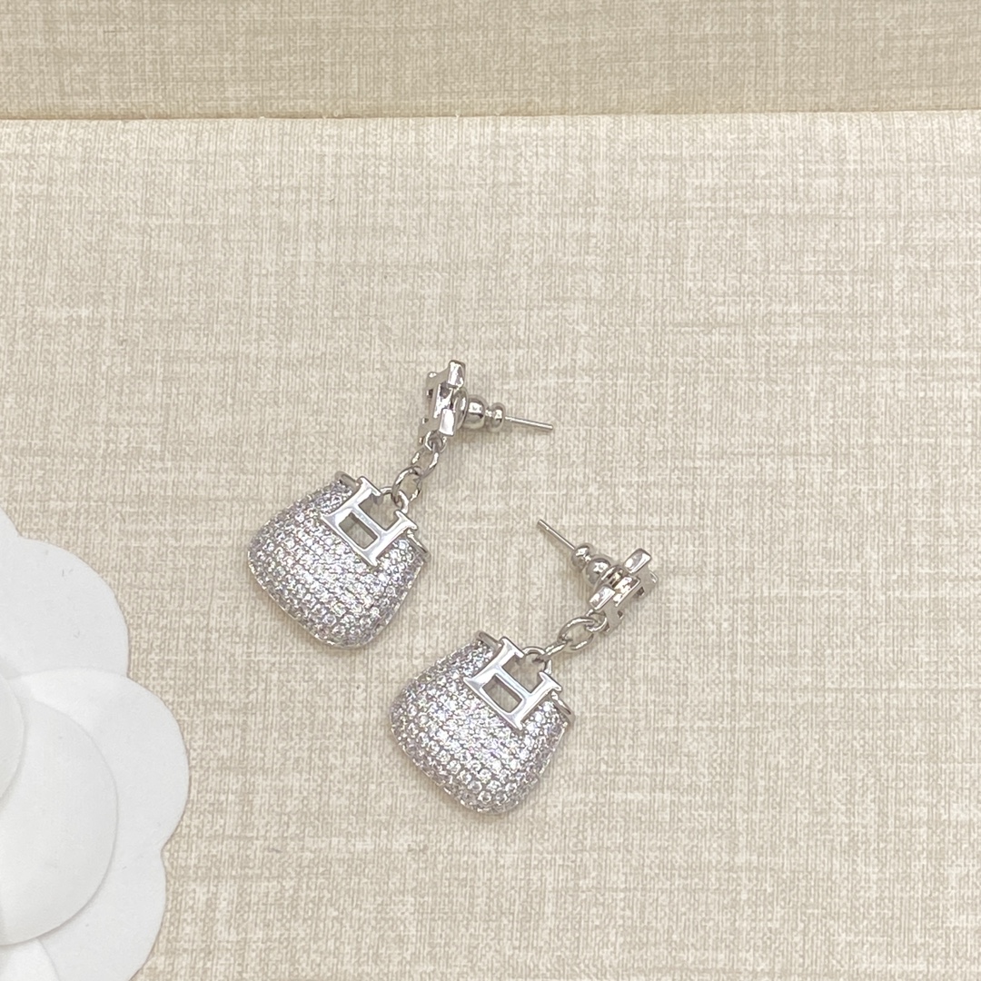 TOP HERMES Earring - 3 Colors