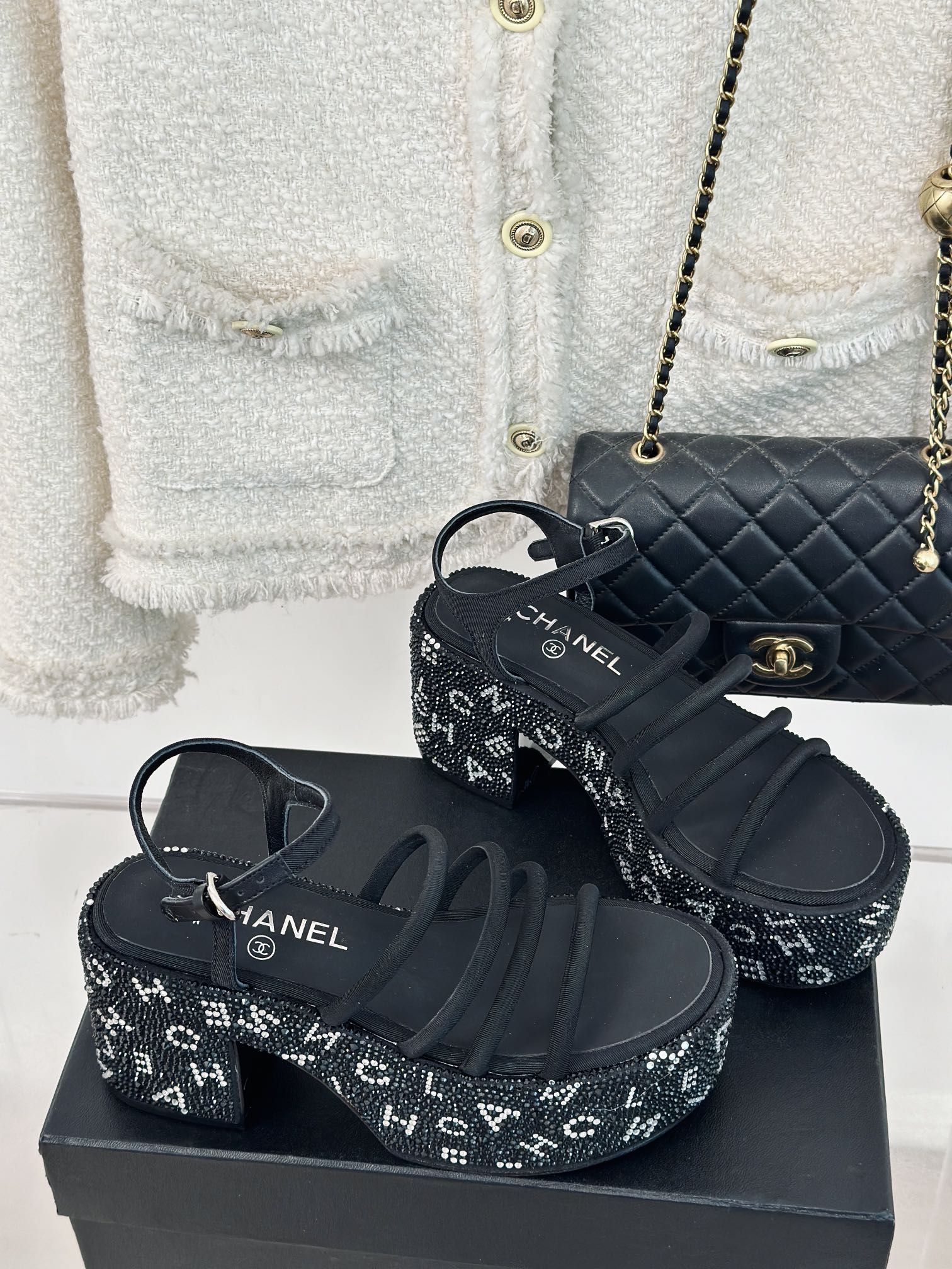 TOP CHANEL Thick-soled Rhinestone Platform Sandals - 3 Color