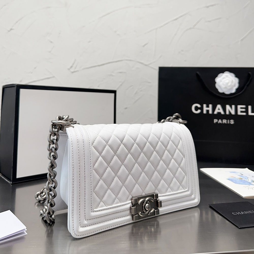 Chanel Large Boy Flap Bag (Replica)