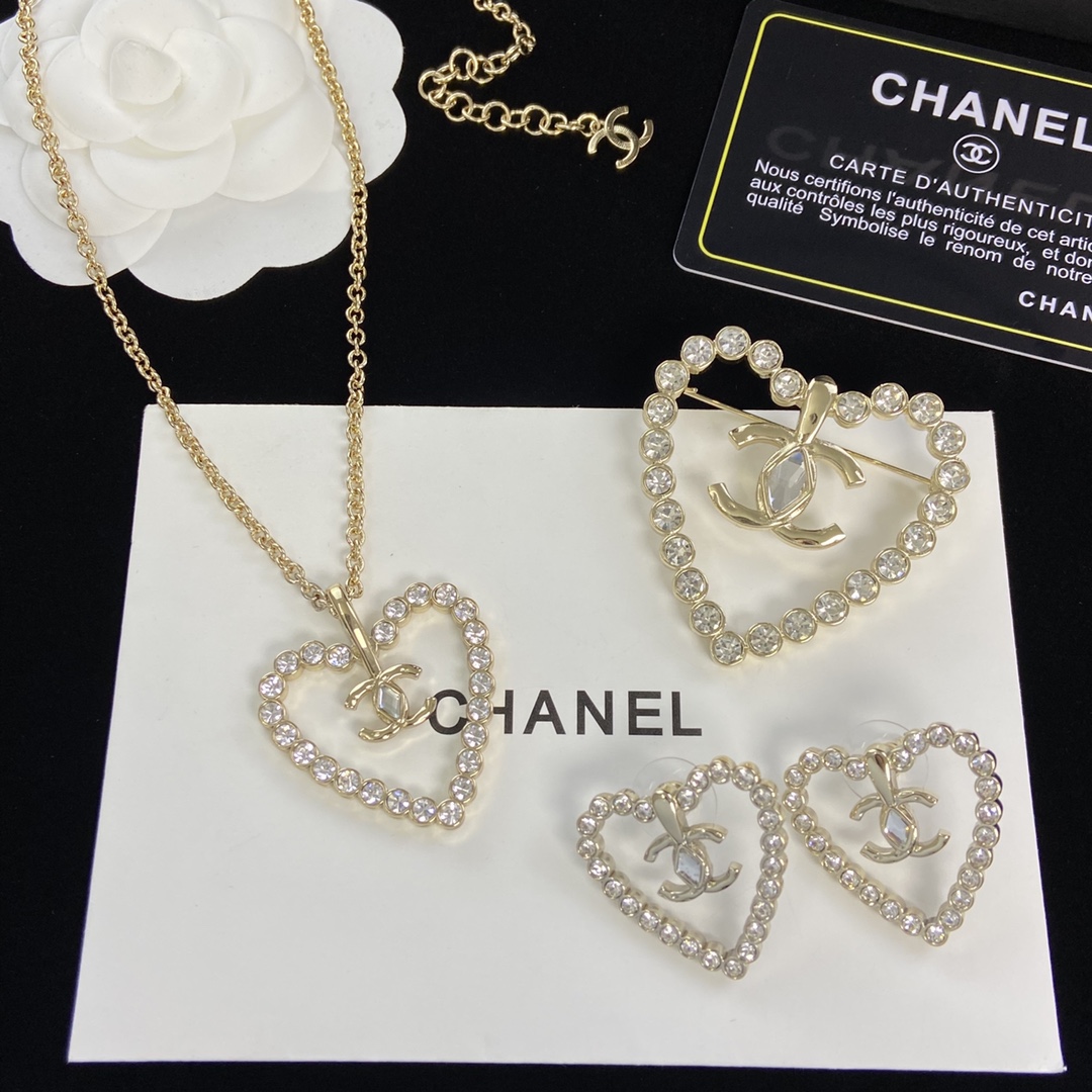 TOP CHANEL Necklace Earrings Brooch Set