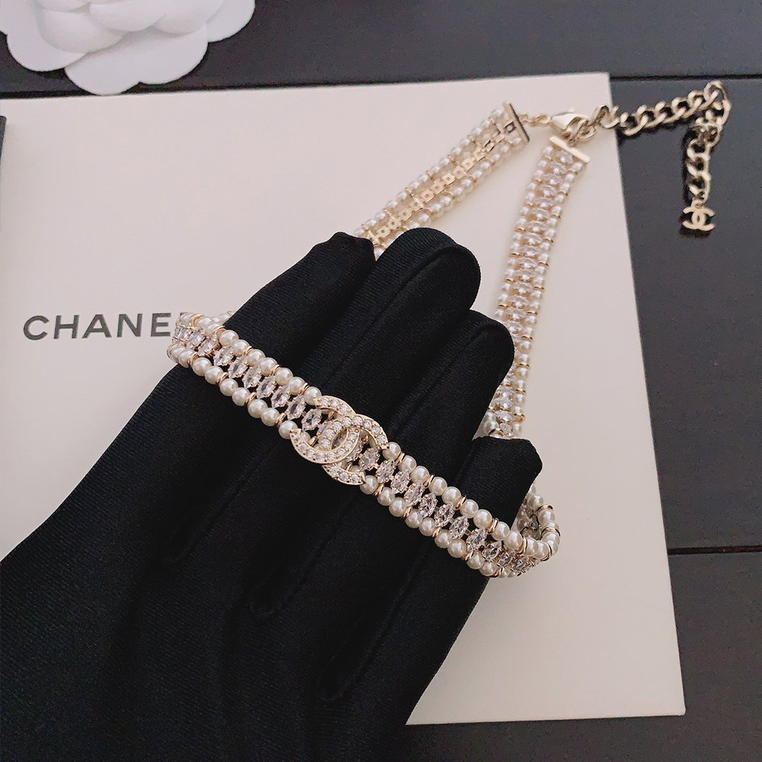 Chanle New pearl necklace