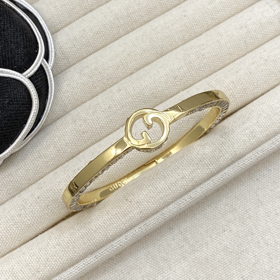 TOP GUCCI GG Bracelet - 2 Color