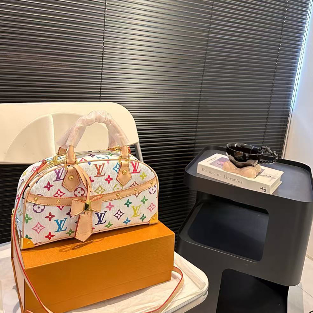 Louis Vuitton x Murakami  Handbag East West  (Replica)
