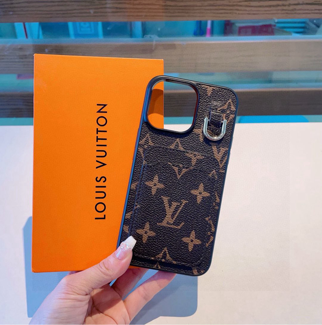 TOP Louis Vuitton LV Phone Case with Pocket - Brown