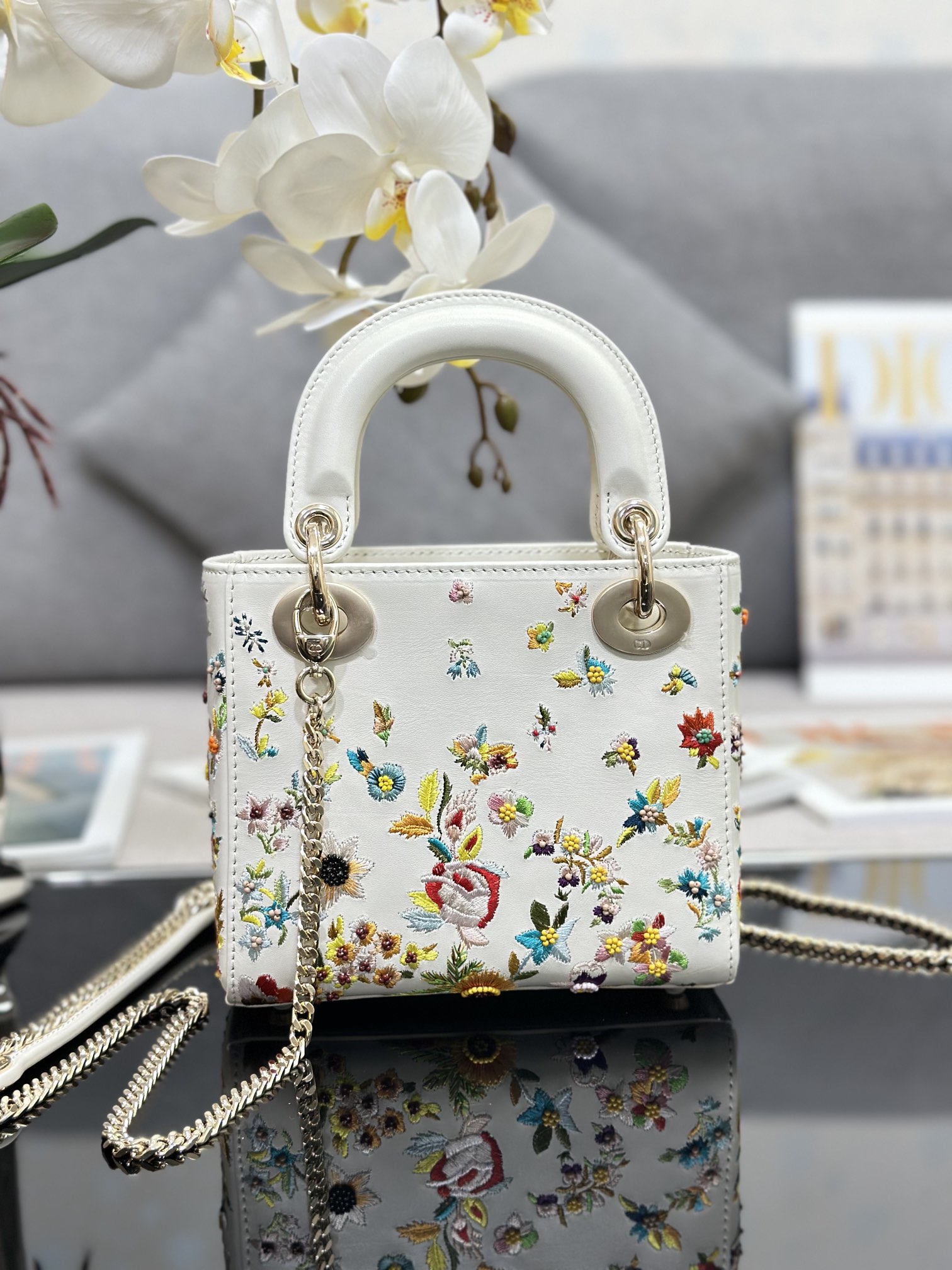 TOP Christian Dior Lady Dior Bag 17 *15 *7 cm - White