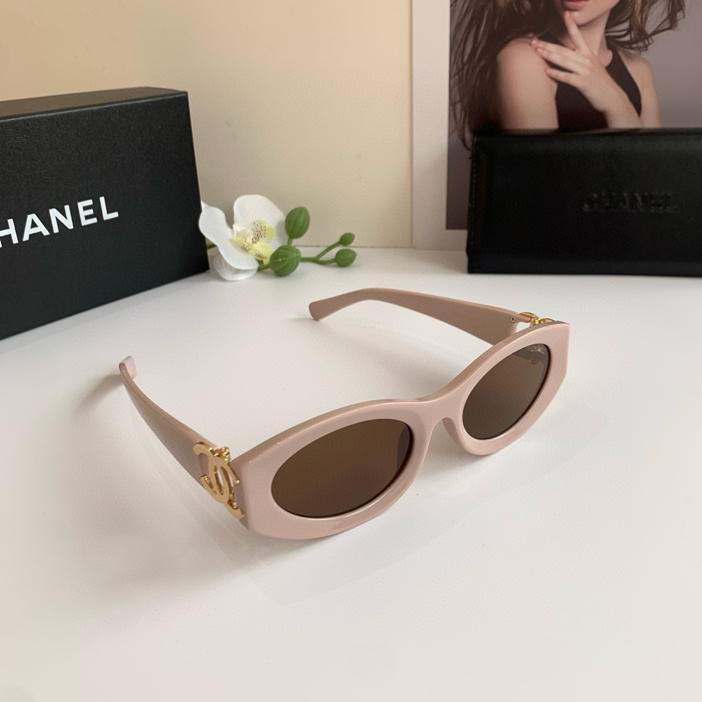 TOP CHANEL Sunglasses - 3 Colors