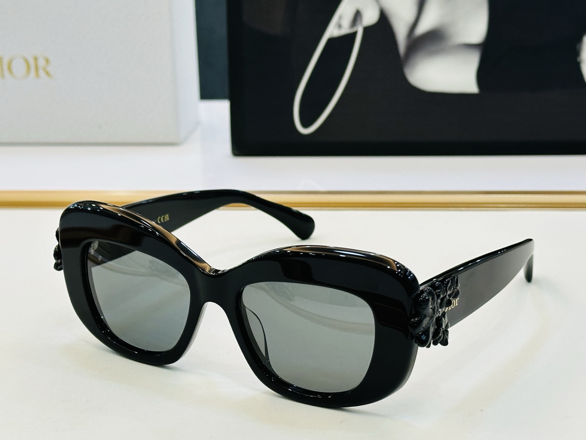 TOP Christian Dior Sunglasses - 6 Colors