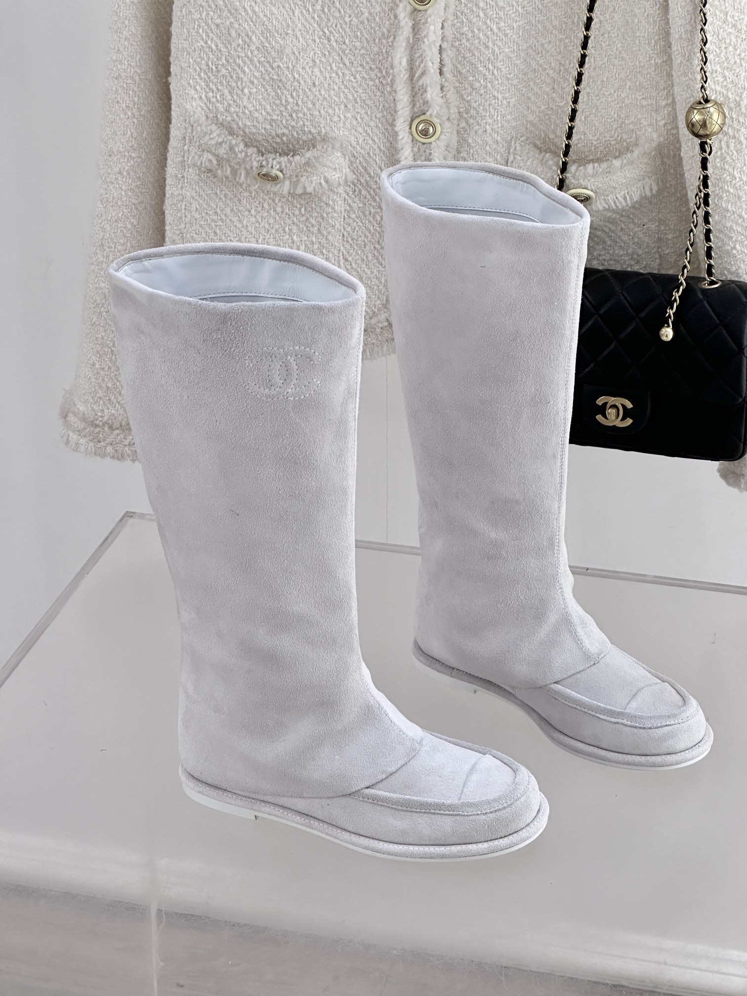 TOP CHANEL 25C Suede Pant Boots - 2 Colour