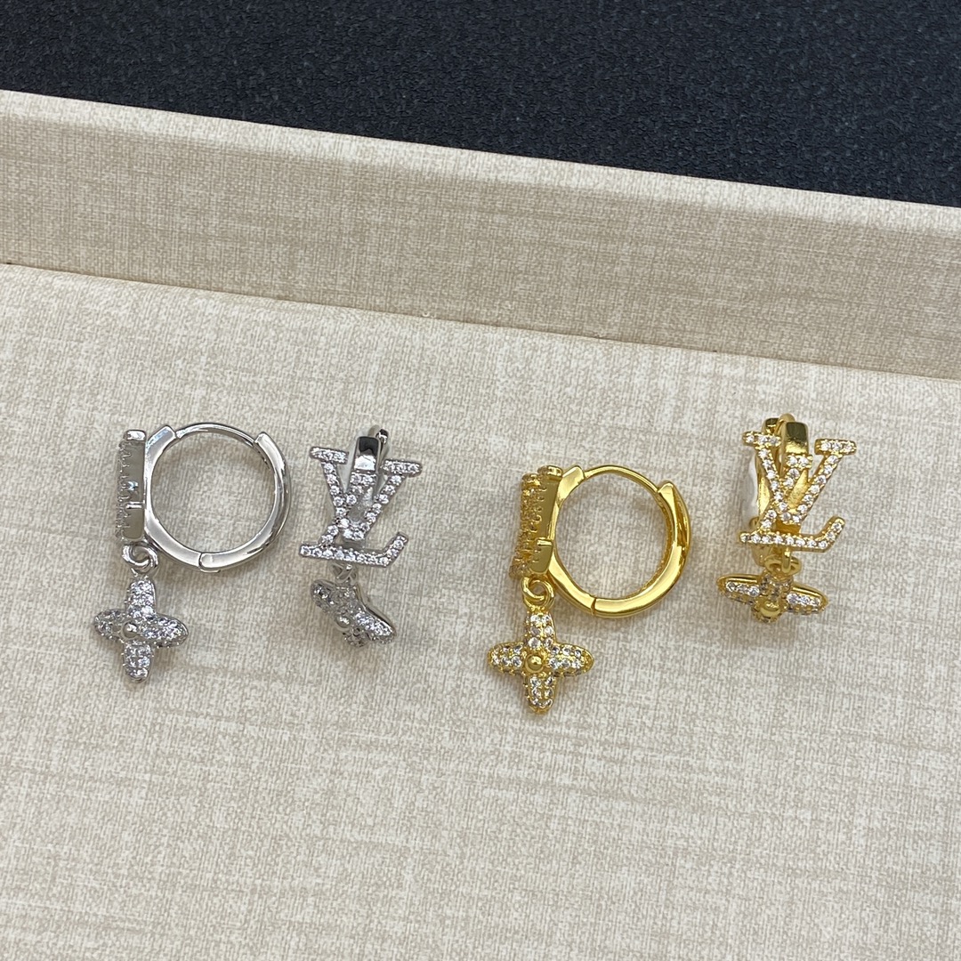 TOP Louis Vuitton LV Earrings - 2 Color