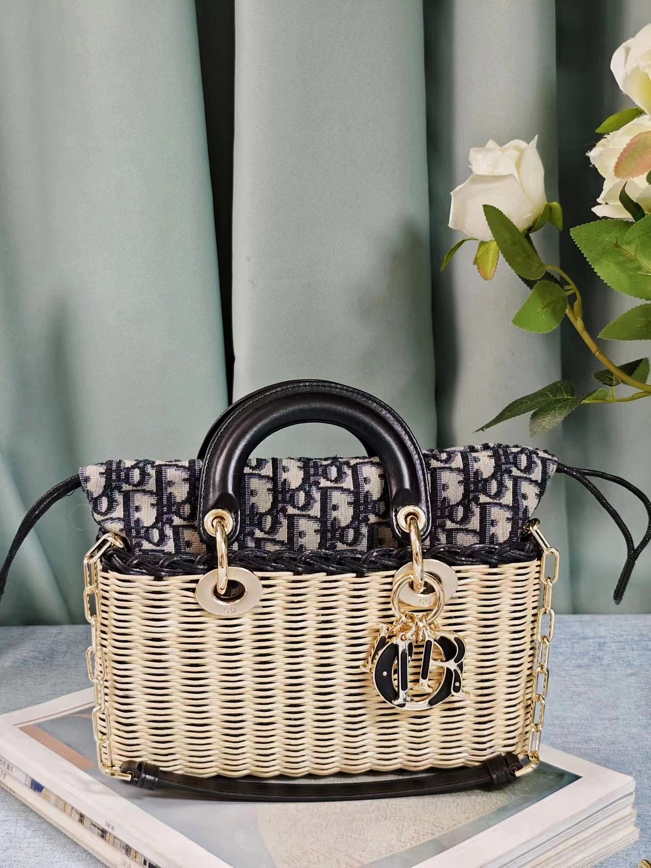 TOP Christian Dior Lady D-Joy  Weave Bag 22X12X5 cm - Beige