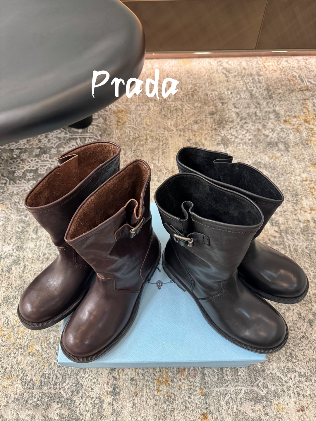TOP PRADA Leather Short Boots 2.5cm Low Heels -  2 Color