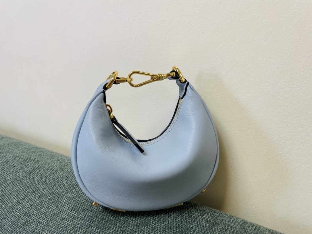 TOP FENDI Graphy Mini Bag - Blue