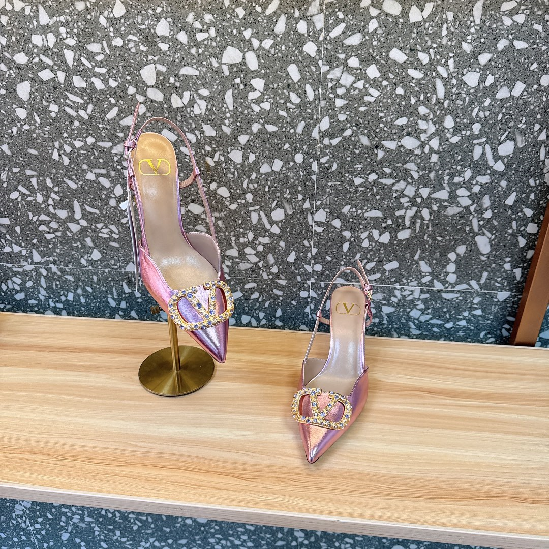 TOP VALENTINO VLOGO Signature Slingback High Heels - Pink