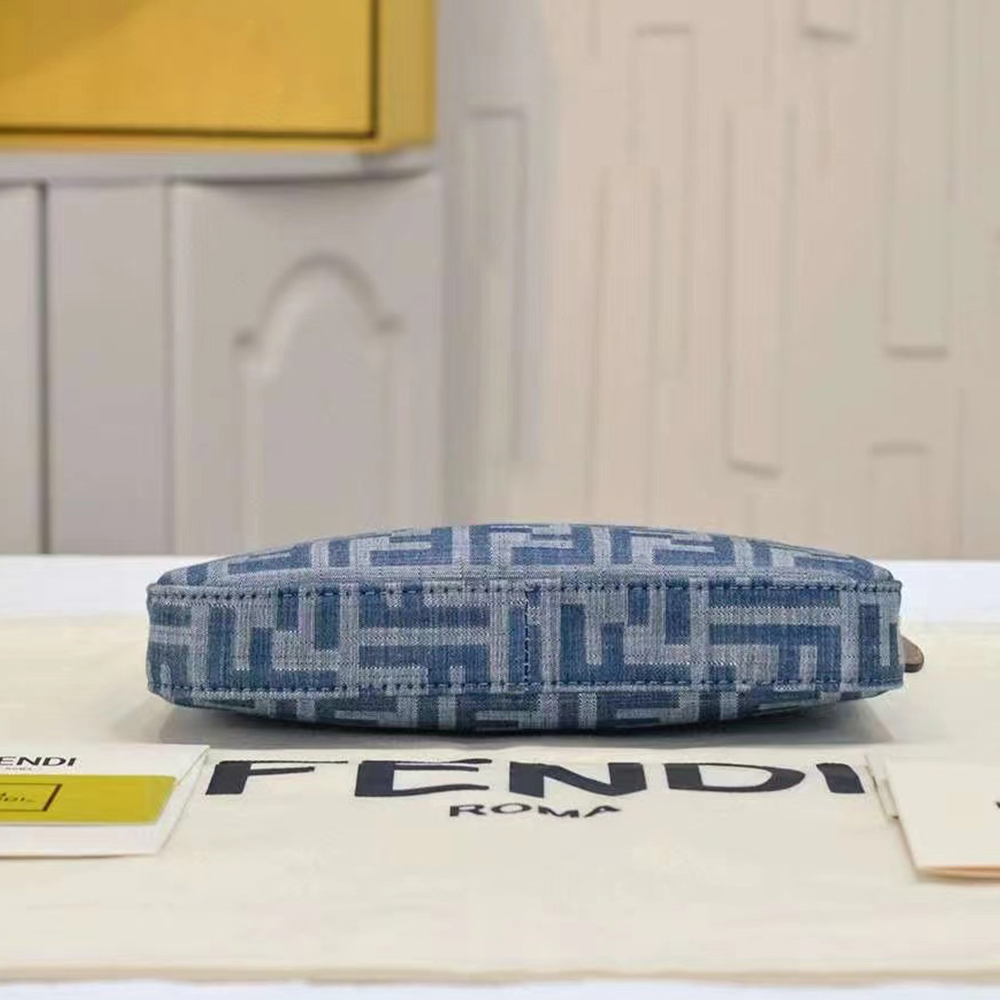 Fendi Baguette Light blue FF chain denim clutch bag  (Replica)