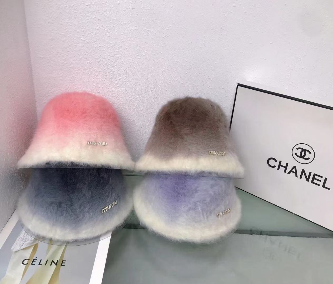 TOP Miu Miu Plush Gradient Fisherman Hat - 4 Colors