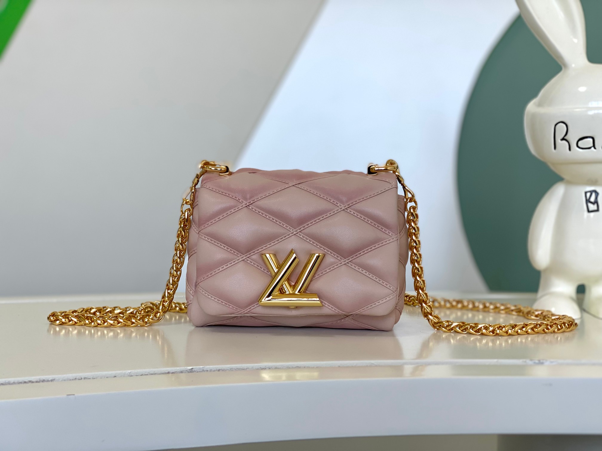 TOP Louis Vuitton LV Malletage Sheep Leather Twist Bag 15x10x6.5cm- 4 Colors&GHW