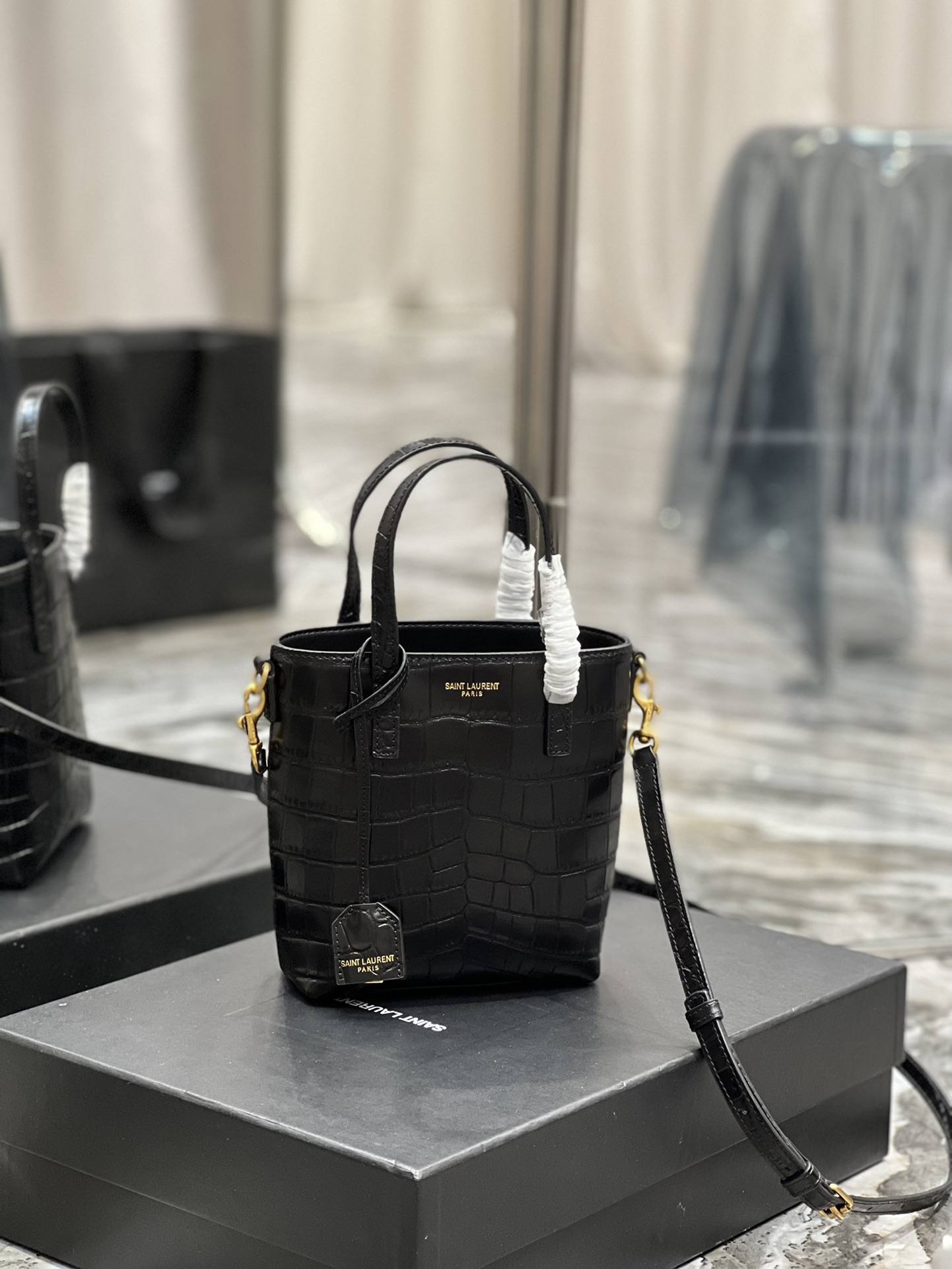 TOP Yves Saint Laurent YSL Crocodile Pattern Shopping Tote Bag - 18x17x8cm - Black