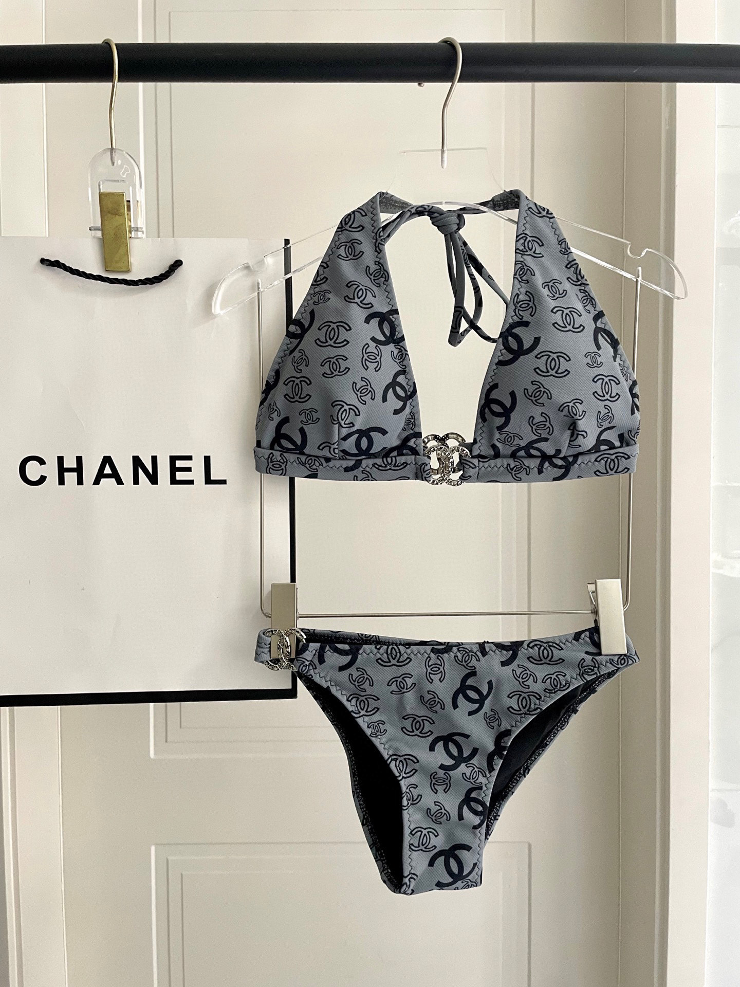 TOP CHANEL Bikini Swimsuit - 2 Color