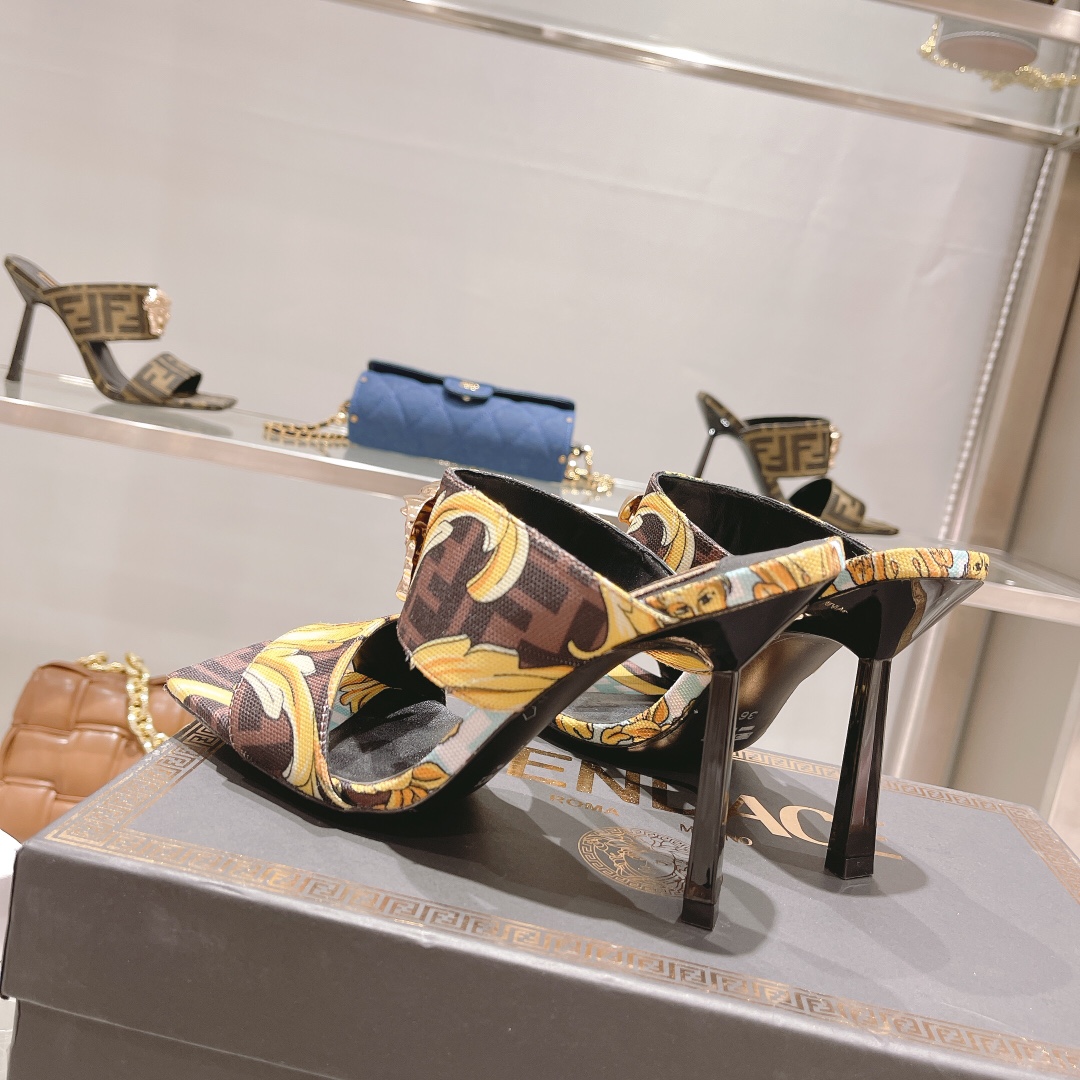 TOP FENDI & Versace High Heel
