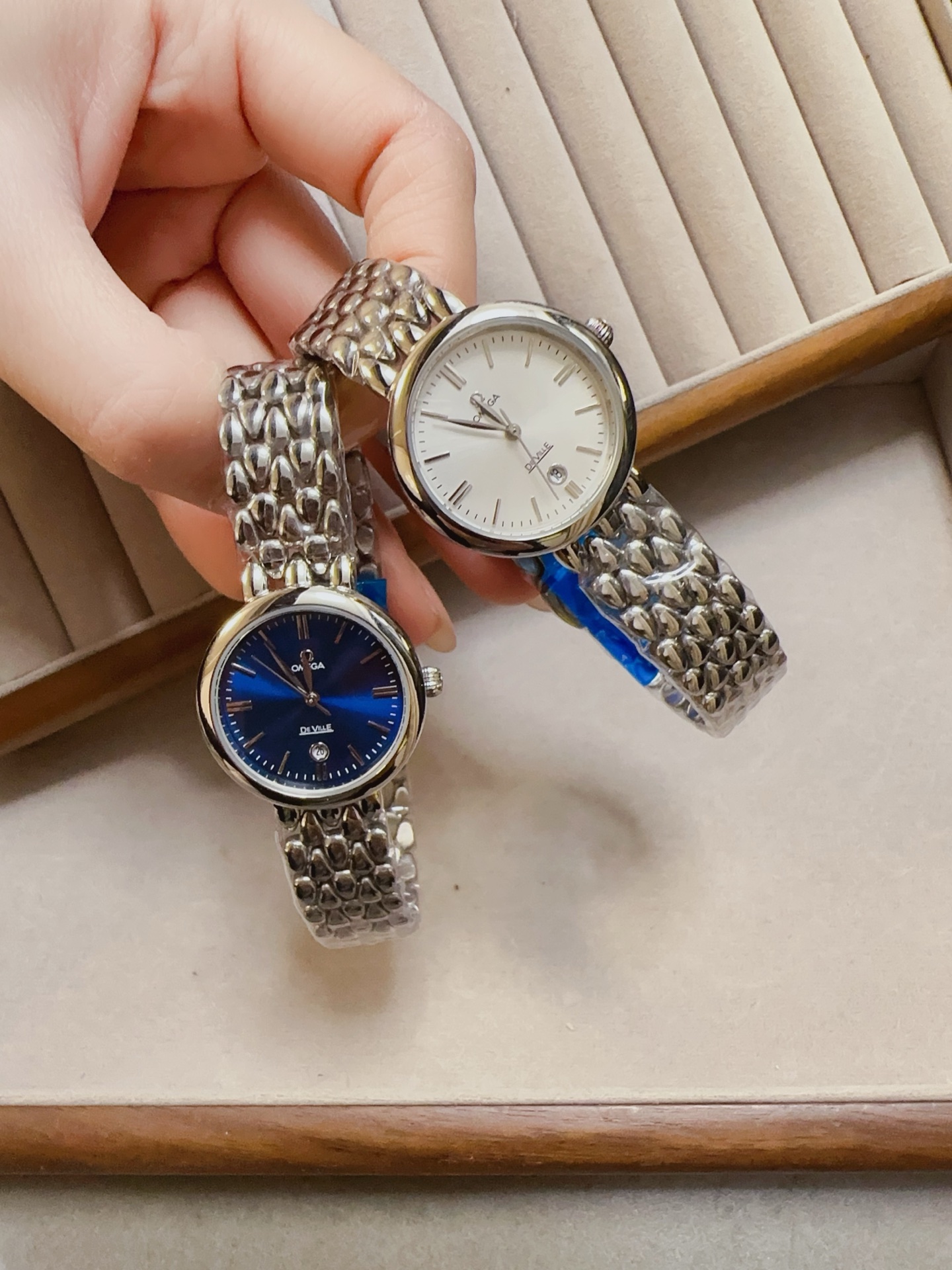 TOP OMEGA Women's Watch 28mm - 4 Colors