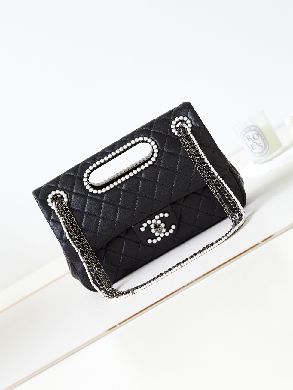 TOP CHANEL Pearl Chain Bag 19x29x9cm - Black