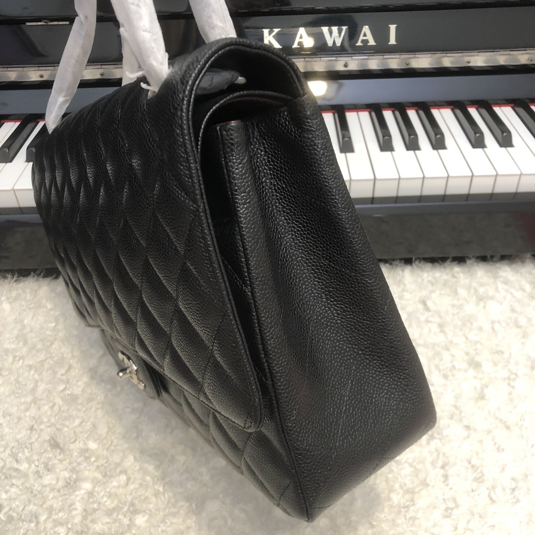 TOP CHANEL Classic Flap Bag Caviar Max 33X20X10cm – Black & SHW