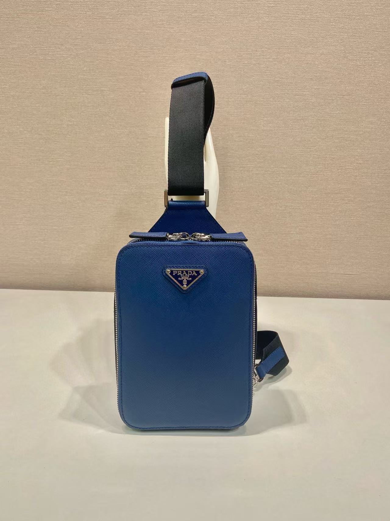 TOP PRADA  Saffiano Bag 20x14 cm - Blue