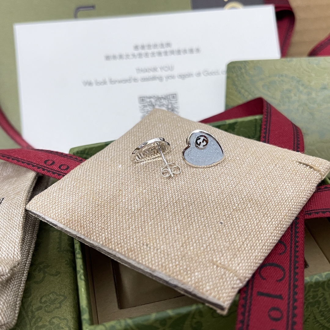 TOP GUCCI Enamel Love Earrings - Sky Blue