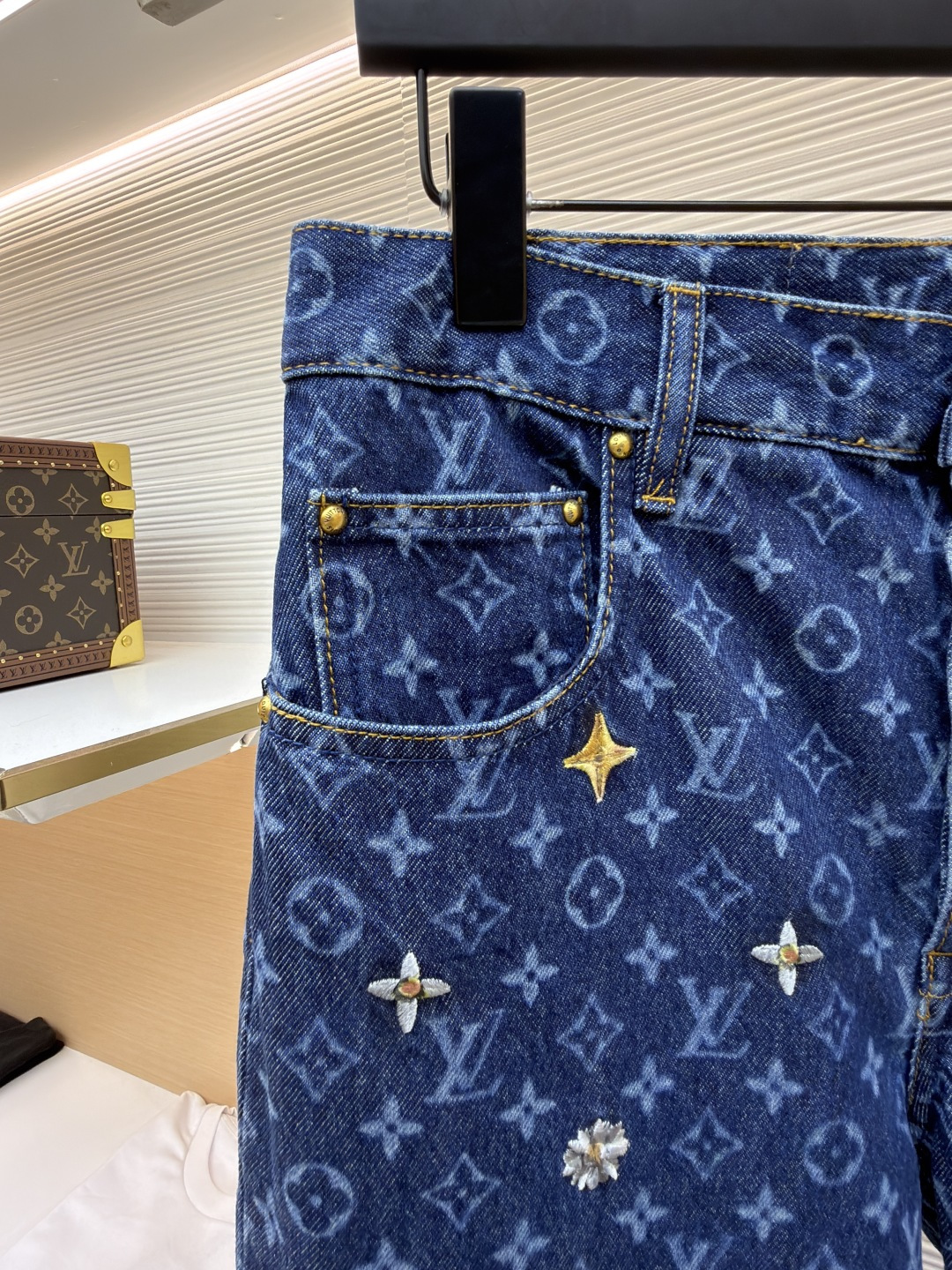 LOUIS VUITTON 字母提花雏菊刺绣牛仔滑板长裤