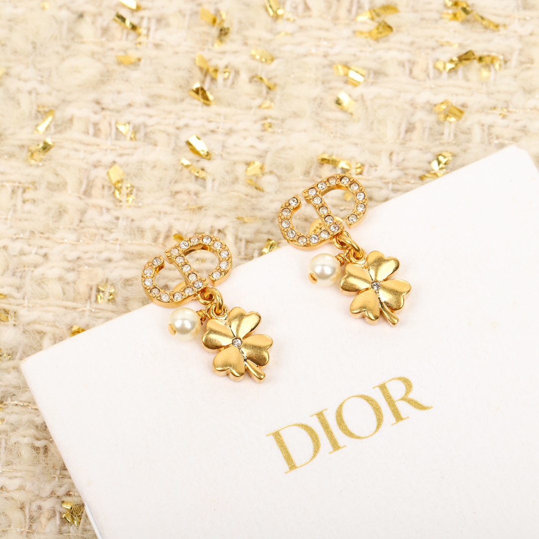 TOP Christian Dior Four-Leaf Clover Earrings - Gold