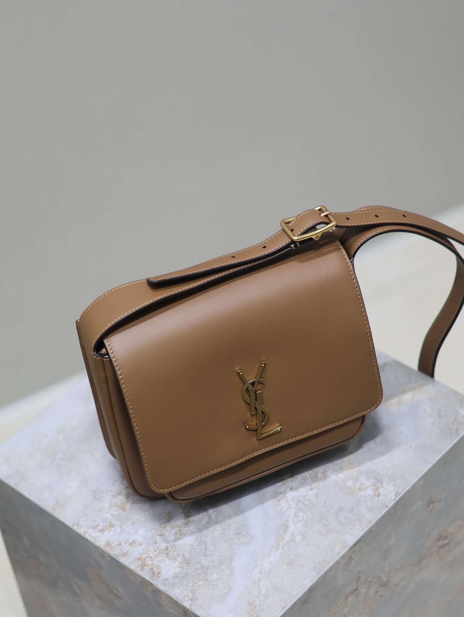 TOP Yves Saint Laurent YSL Niki Bag 22×16.5×12cm - Brown&GHW