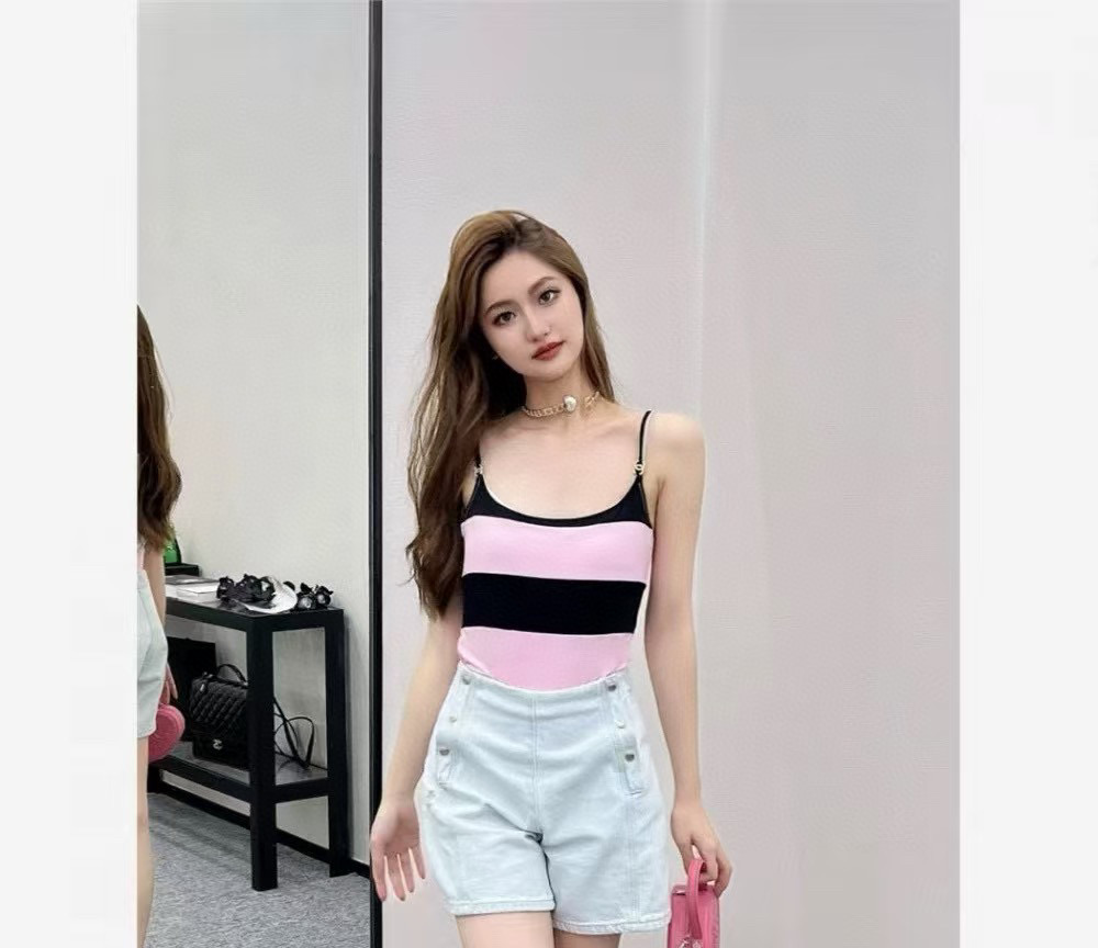 TOP CHANEL Striped One-Piece Swimsuit - Black and Pink