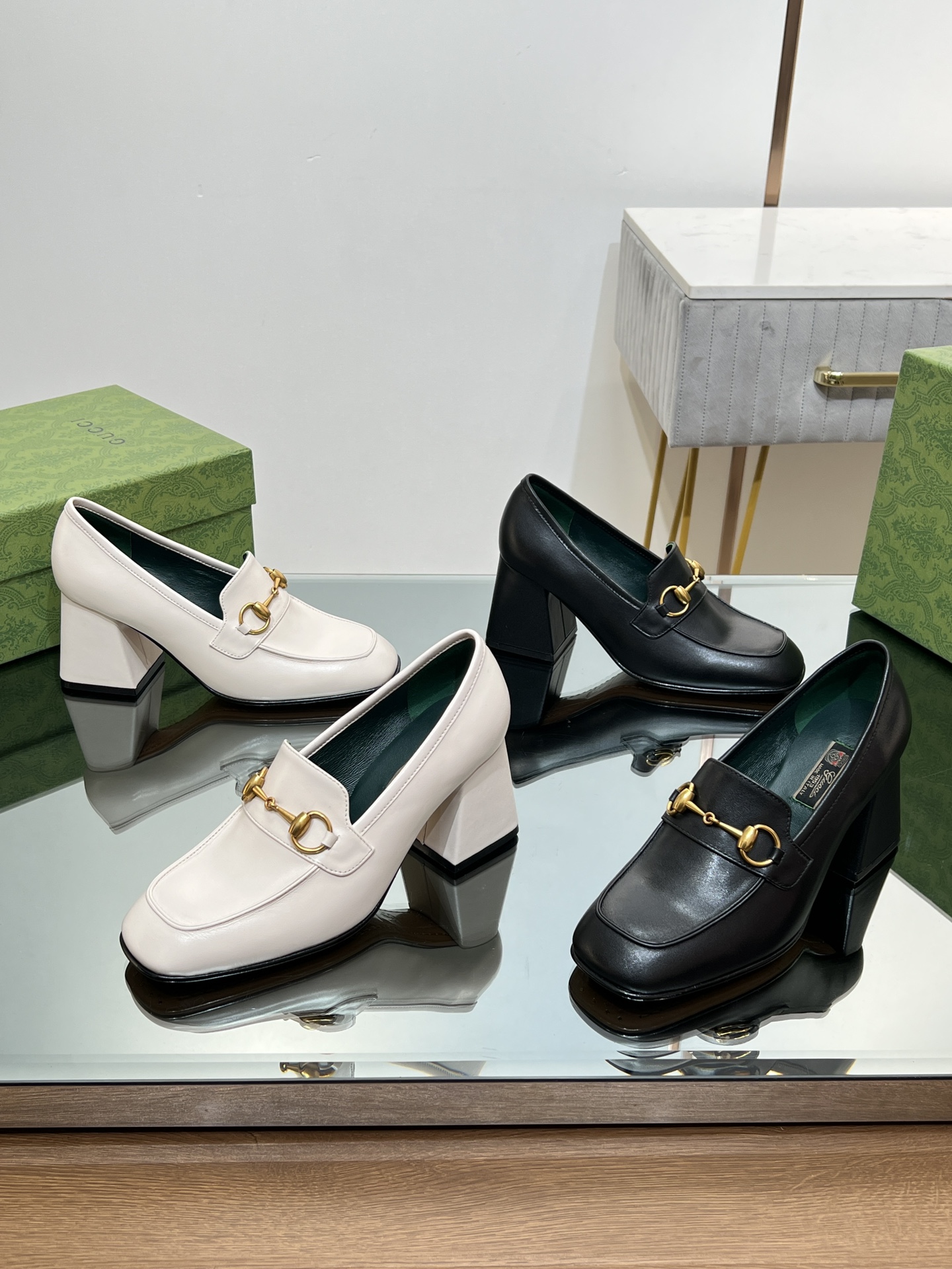 TOP GUCCI Women's Horsebit Pump - 2 Color