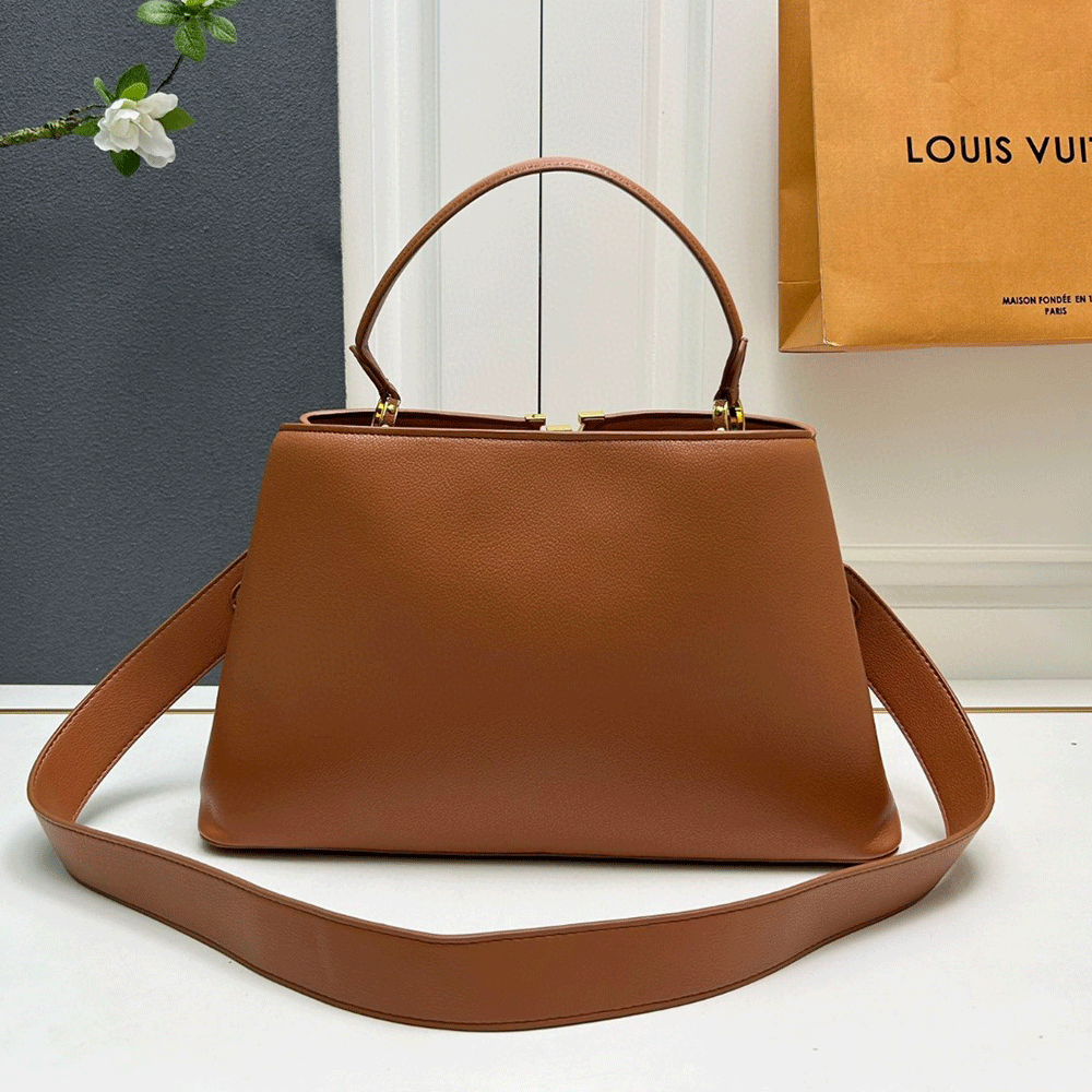 Louis Vuitton LV  CapucinesSouple Large Handbags （Replica）