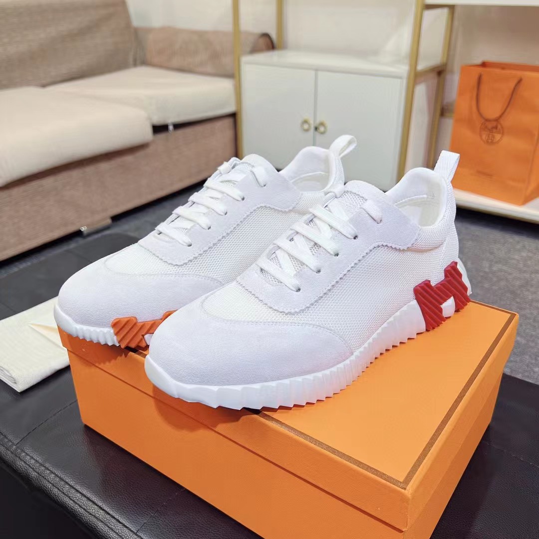 TOP HERMES Sneakers - White with 9 Different Logos
